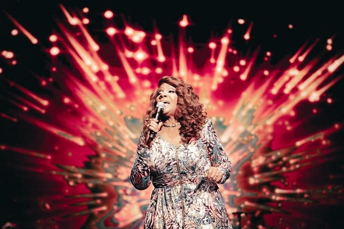 Η Gloria Gaynor ζωντανά στη σκηνή του Sani Festival