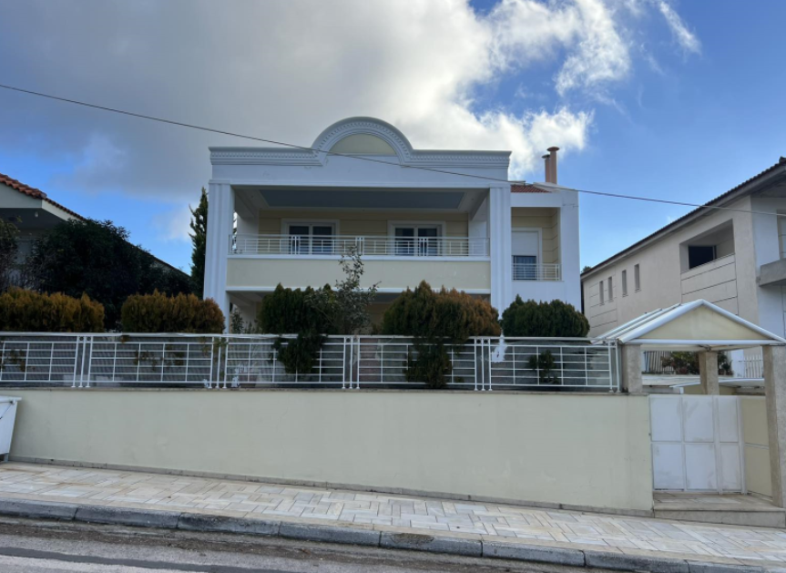 Πλειστηριασμοί: Τι "κλήρωσε" για Demco και Γιώργο Χόντο και ποια βιομηχανικά ακίνητα έμειναν στα αζήτητα