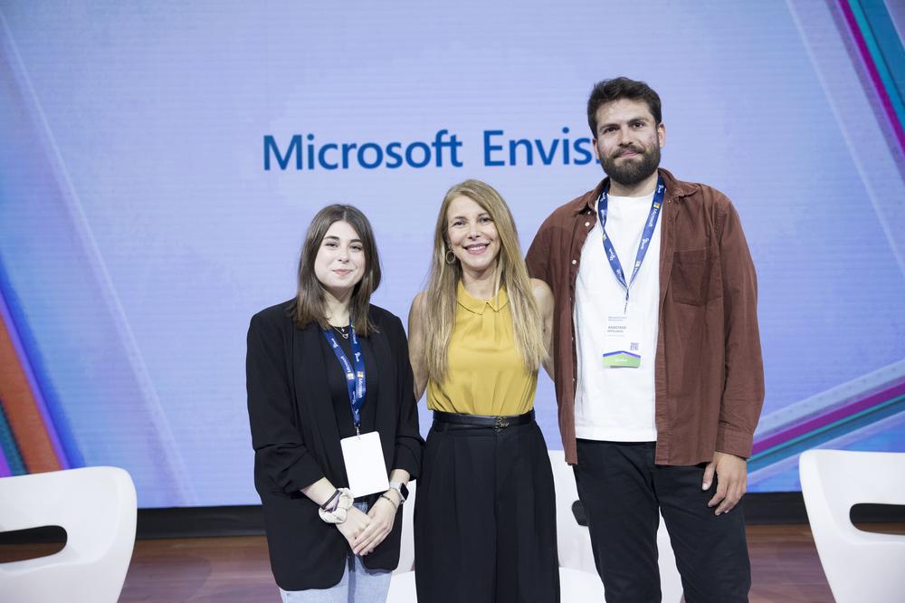 Microsoft Envision Greece: 3 στους 4 εργαζόμενους χρησιμοποιούν πλέον AI στην εργασία τους
