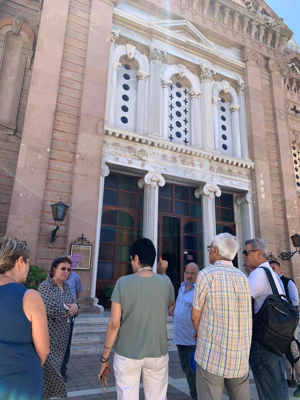 Αυτοψία στον εμβληματικό ναό του Αγίου Θεράπoντος.jpeg