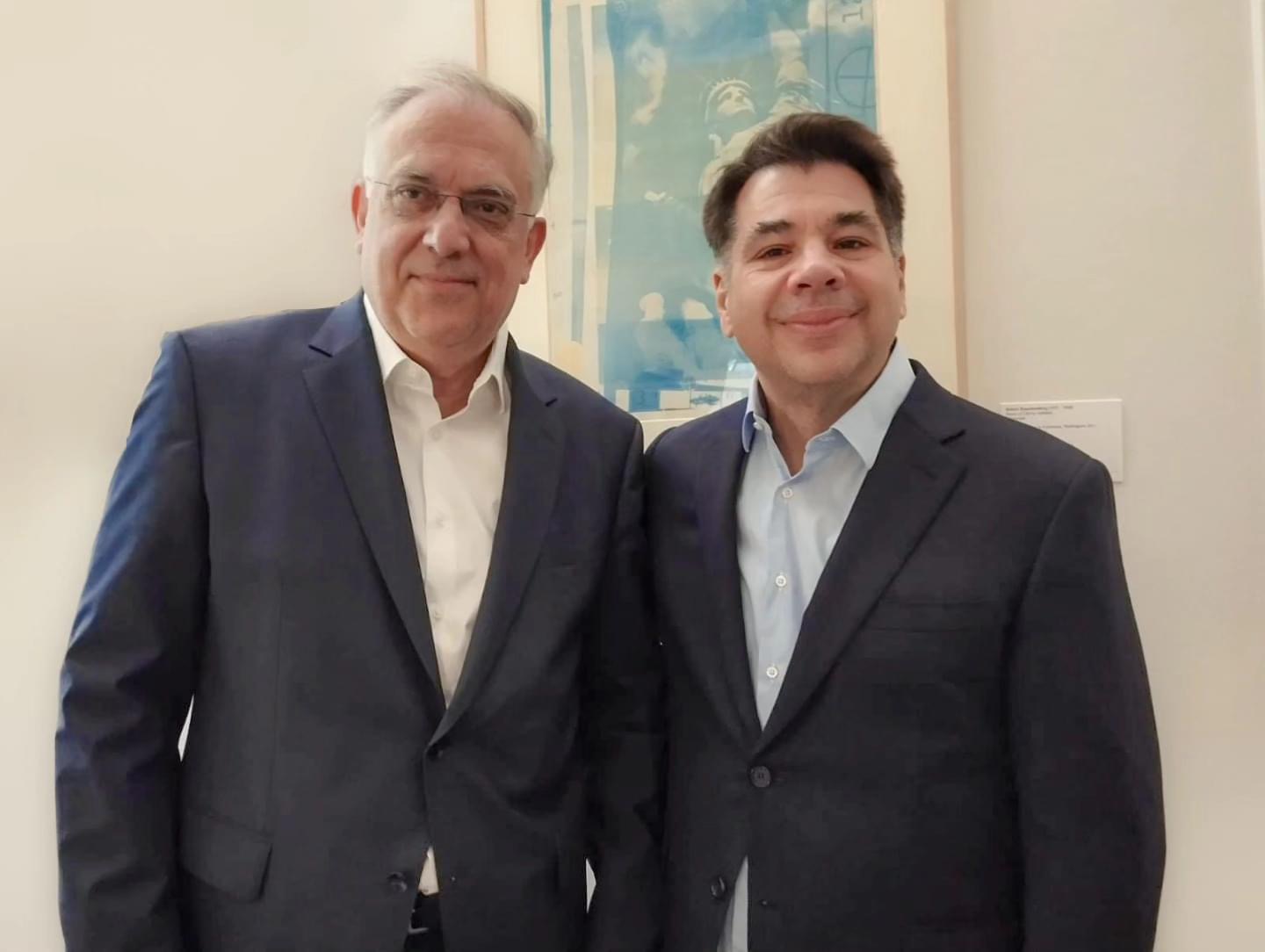 Συνάντηση Θεοδωρικάκου με τον πρέσβη των Ηνωμένων Πολιτειών Τζ. Τσούνη