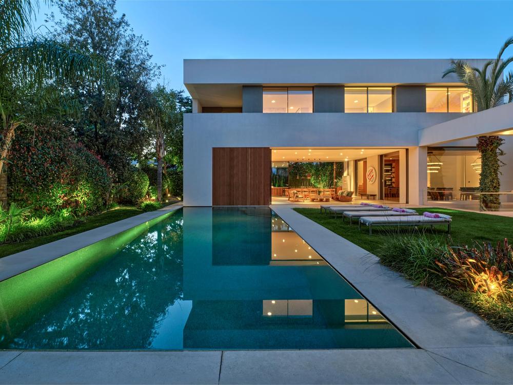 Elite Oasis - Greece Sotheby's International Realty - Attica 1.jpg