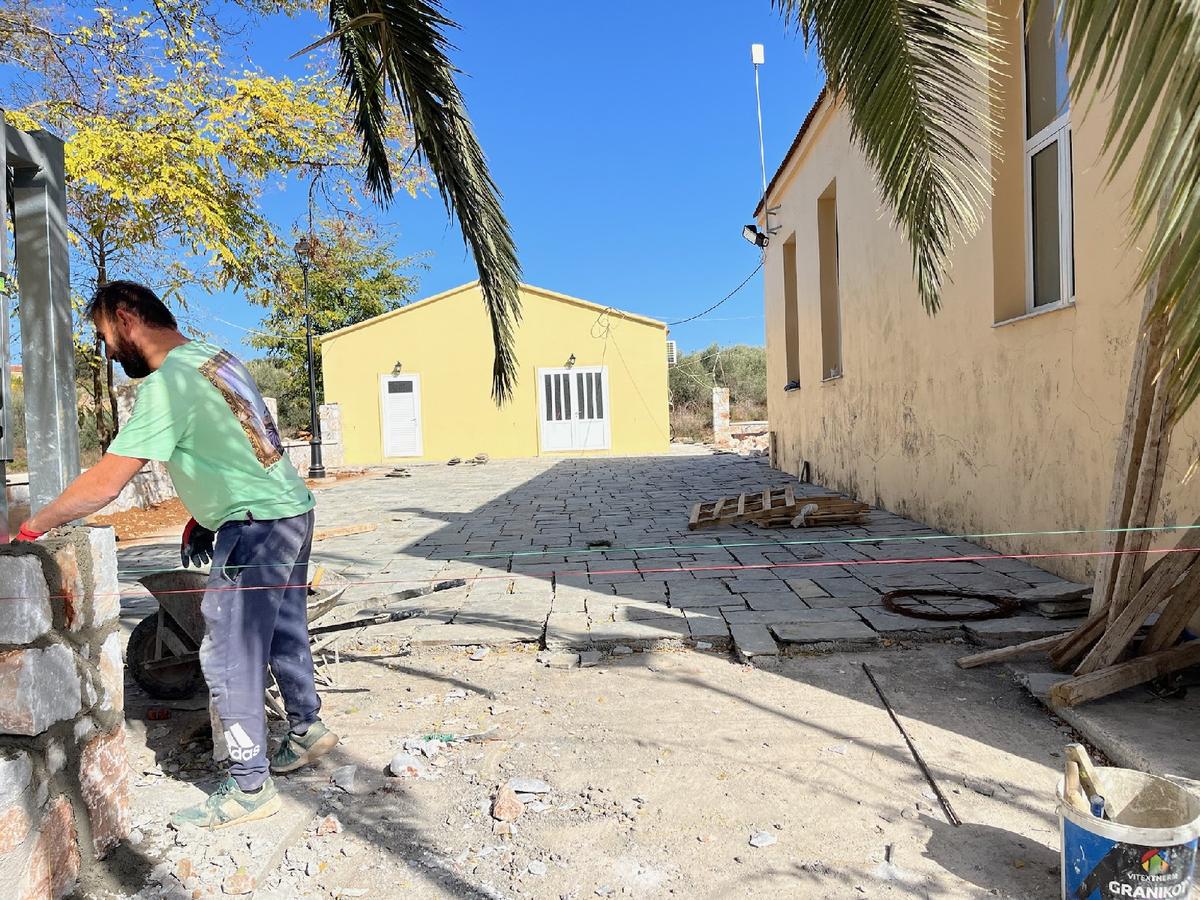 Στη Δ.Ε Κεραμιών ο Δήμαρχος Χανίων, Παναγιώτης Σημανδηράκης – Σε σύσκεψη με τους τοπικούς προέδρους ο σχεδιασμός για παρεμβάσεις στην περιοχή