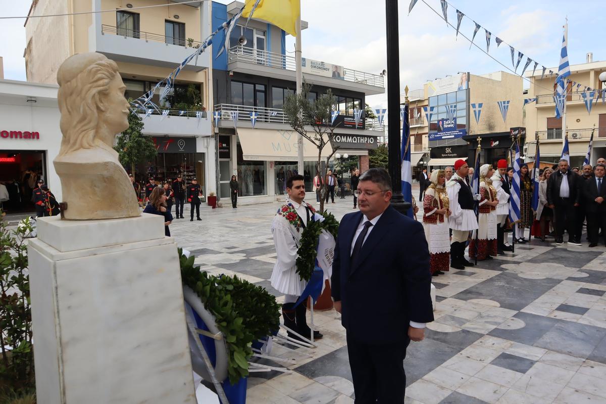 Με τη δέουσα επισημότητα τιμήθηκαν τα Εισόδια της Θεοτόκου και η Ημέρα των Ενόπλων Δυνάμεων από τον Δήμο Αχαρνών
