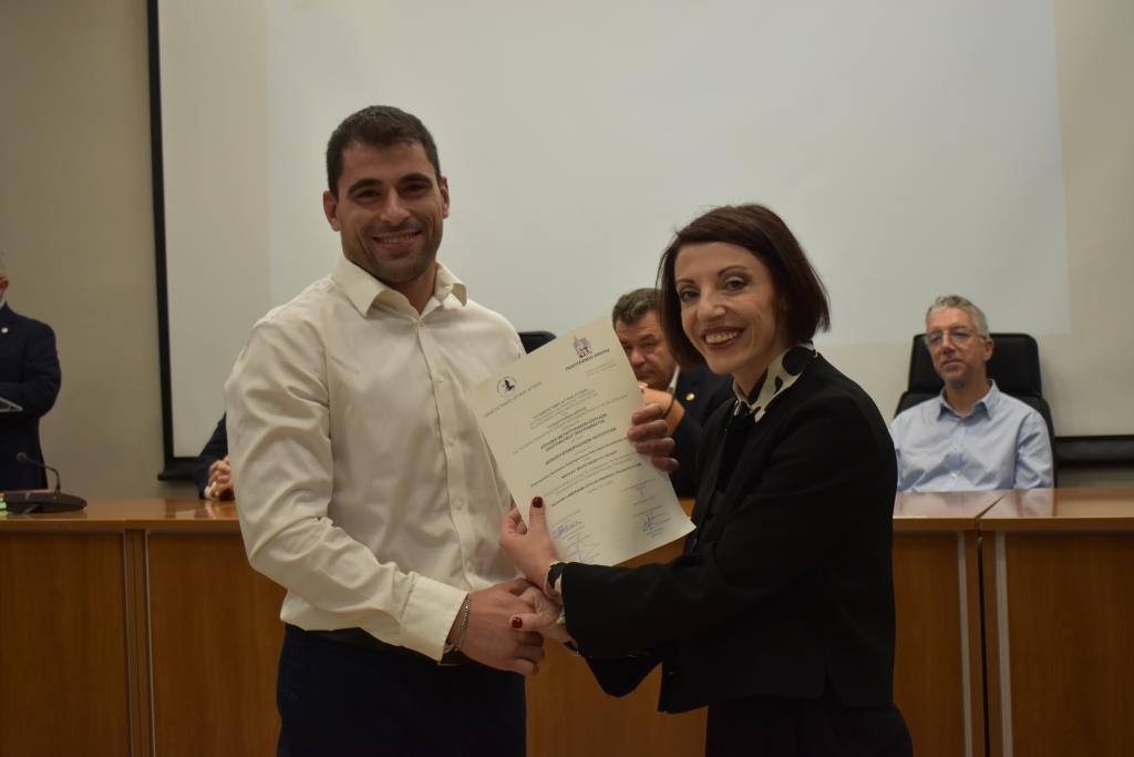 Συγκίνηση για τους απόφοιτους και σπουδαίες ειδήσεις για το Δήμο Φυλής στην τελετή αποφοίτησης της 4ης σειράς των σπουδαστών του μεταπτυχιακού