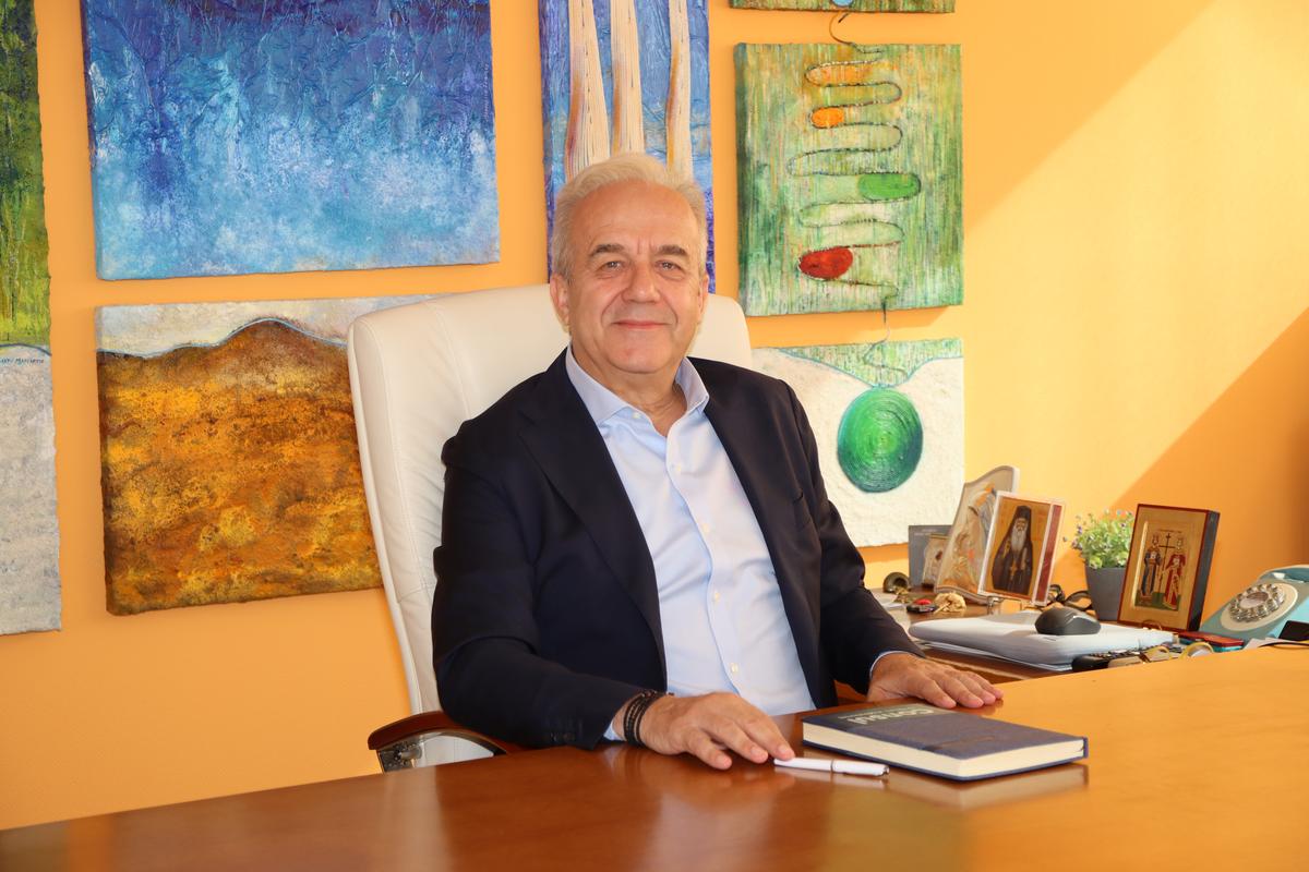 - Επικοινωνία Κωνσταντίνου Λεβέντη με τον κ. Διονύση Καλαματιανό
