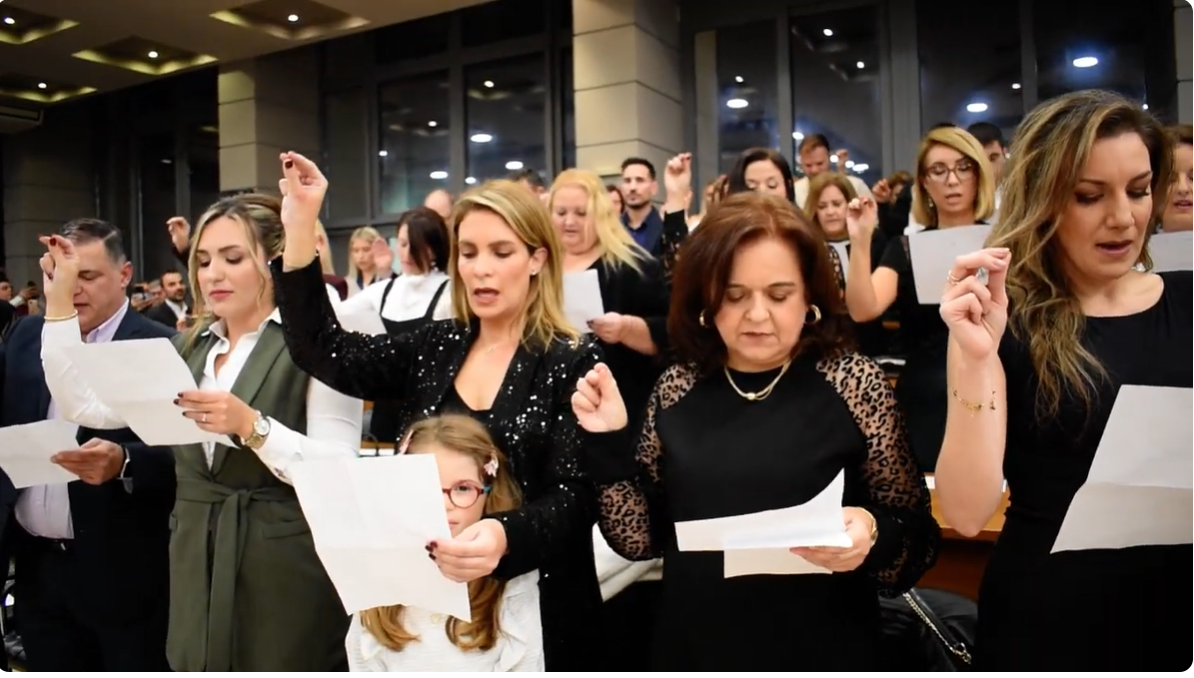 Συγκίνηση για τους απόφοιτους και σπουδαίες ειδήσεις για το Δήμο Φυλής στην τελετή αποφοίτησης της 4ης σειράς των σπουδαστών του μεταπτυχιακού