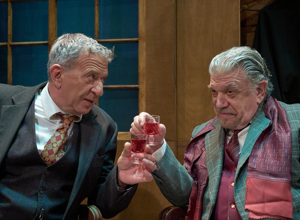 Φωτογραφία από την παράσταση Ο Μάρτυρας Κατηγορίας