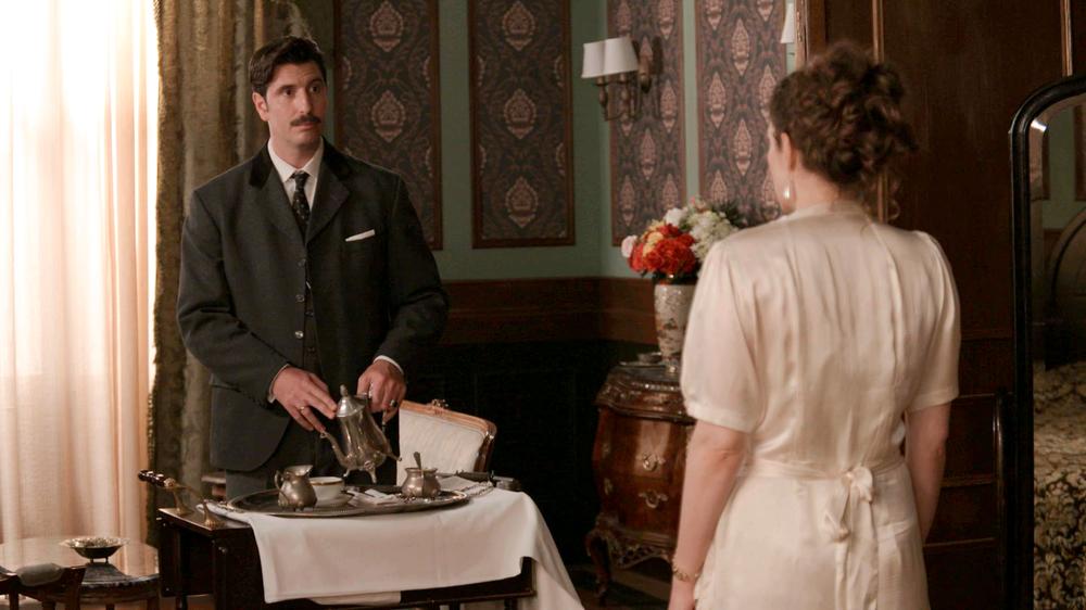 Στιγμιότυπο από το «GRAND HOTEL»