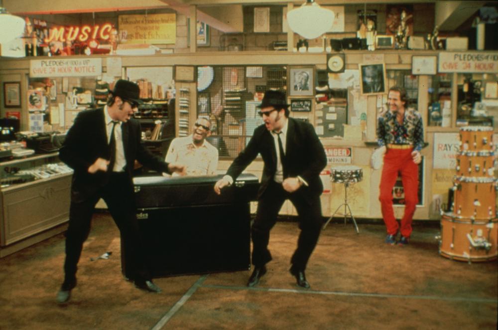 Ο Τζέικ και ο Έλγουντ από την ταινία «The Blues Brothers»