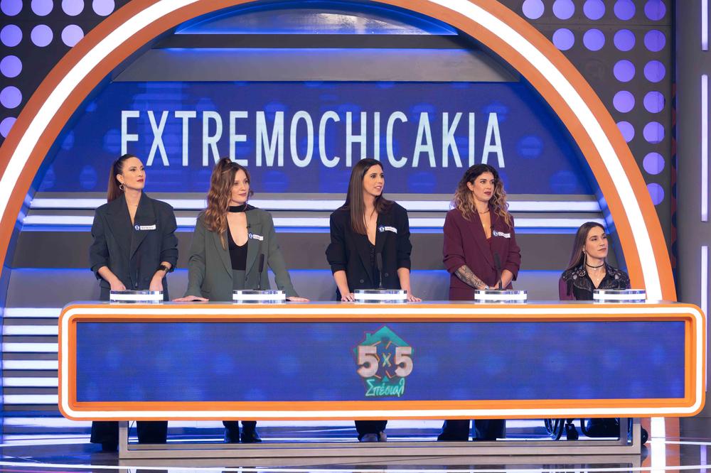 Οι ομάδες και ο Θάνος Κιούσης στο 5Χ5