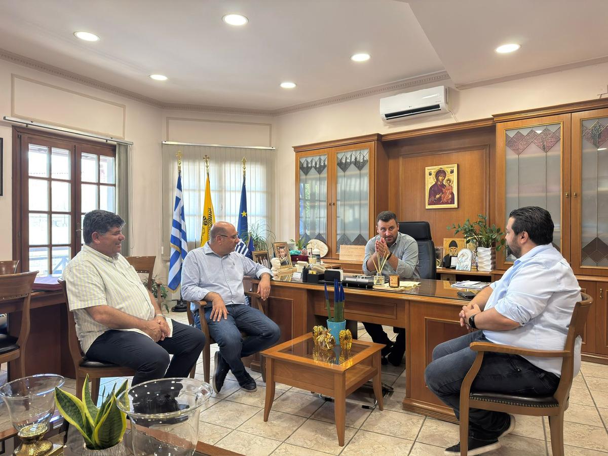Προώθ.: Τον Πρόεδρο της Ένωσης Δήμων Κύπρου κ. Ανδρέα Βύρα υποδέχτηκε στην Καλαμπάκα ο Δήμαρχος Μετεώρων κ. Λευτέρης Αβραμόπουλος - Ενίσχυση της διαδημοτικής συνεργασίας μεταξύ Κύπ