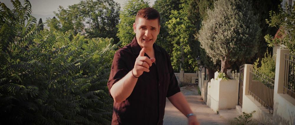 Ο Χρίστος Αντωνιάδης στα γυρίσματα του video clip «Ξέρω Που Μένεις»