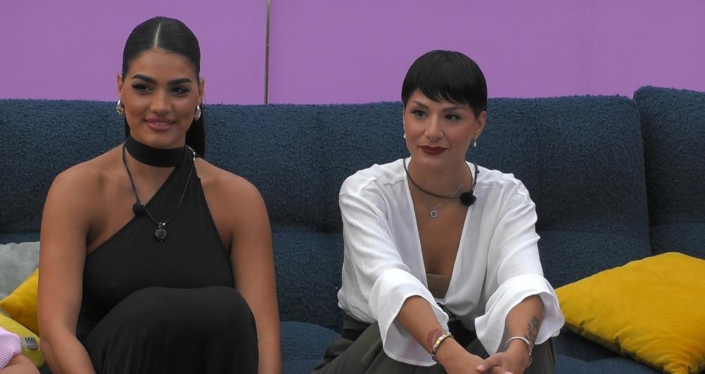 Στιγμιότυπο από το πάρτι του Big Brother με τον Τριαντάφυλλο