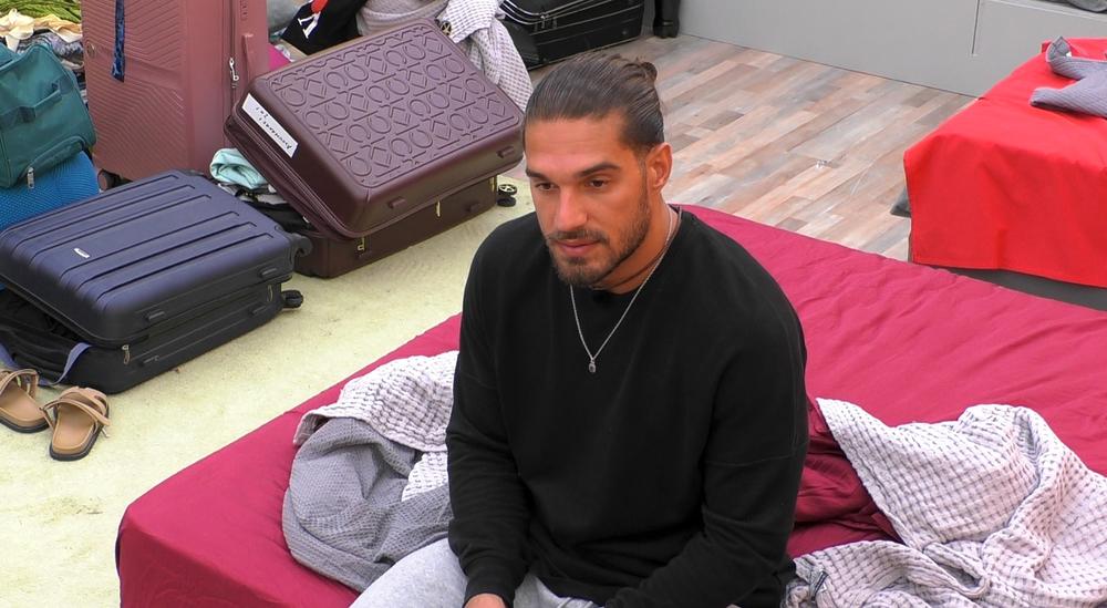 Η σύντροφος του Νίκου Ζαφειράκη, Μαρία, μπαίνει στο σπίτι του Big Brother