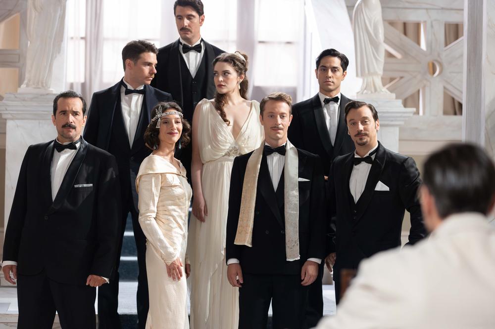 Backstage φωτογραφία από τα γυρίσματα του Grand Hotel