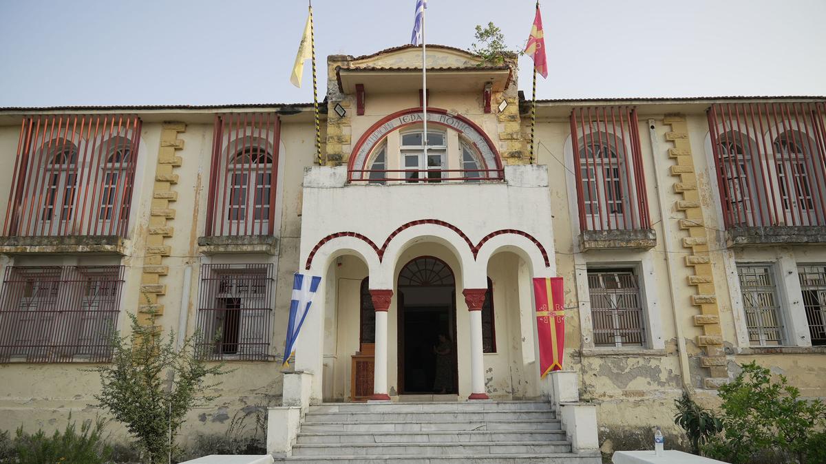 Τελετή επιστροφής της Ιεράς Μονής Πέτρας Ολύμπου στην Εκκλησία στην Κατερίνη