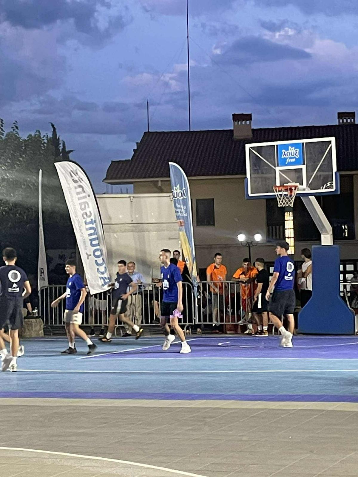 LOUX GNC 3on3 Καλαμπάκα 2025: Η δεύτερη μέρα γεμάτη μπάσκετ 3 Αγώνες και στιγμιότυπα από το τουρνουά μπάσκετ LOUX GNC 3on3 Καλαμπάκα 2025
