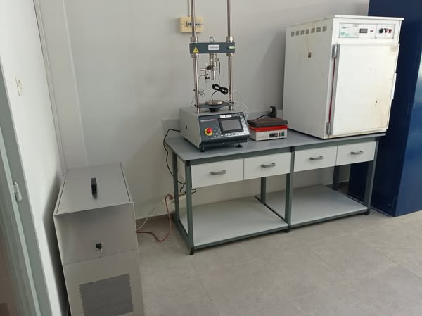 Τμήμα Ελέγχου Υλικών και Ποιότητας στον Βόλο