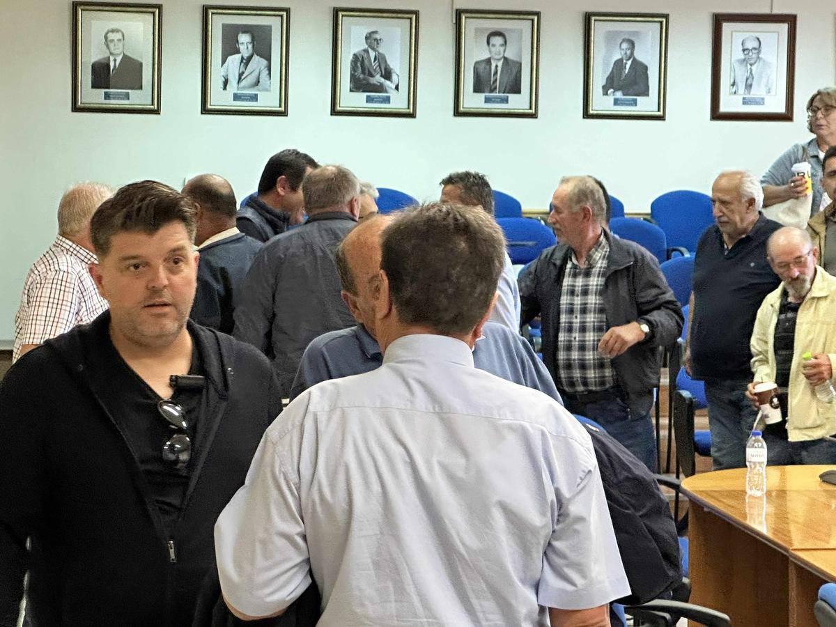 Προώθ.:  ΕΛΑΣΣΟΝΑ ΚΤΗΝΟΤΡΟΦΟΙ