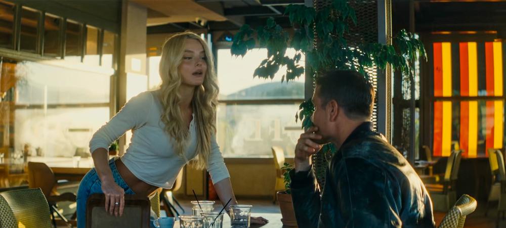 Στιγμιότυπο από τη σειρά «Γιατί Ρε Πατέρα;»