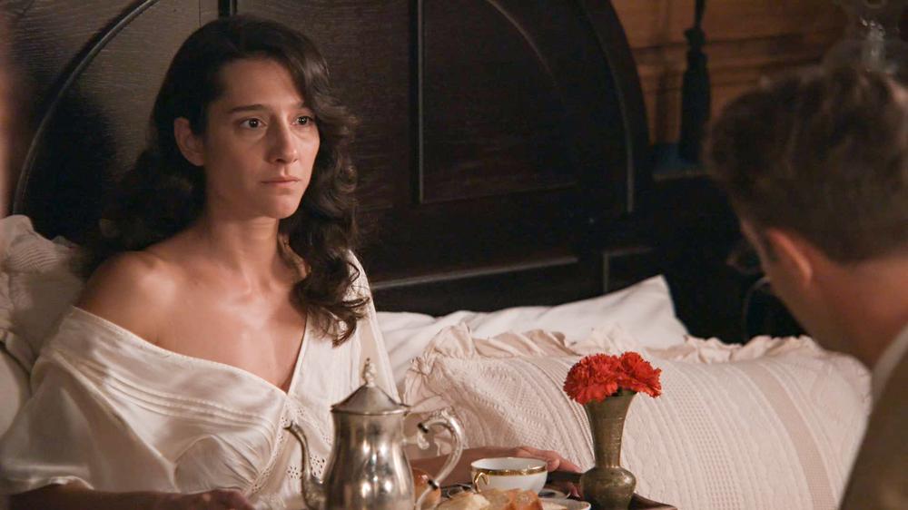 Στιγμιότυπο από τα νέα επεισόδια του Grand Hotel