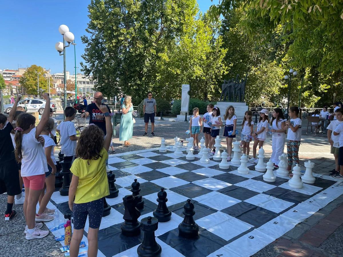 Μαθητές Δημοτικών Σχολείων Τρικάλων συμμετέχουν σε δράσεις της Ευρωπαϊκής Εβδομάδας Κινητικότητας 2025