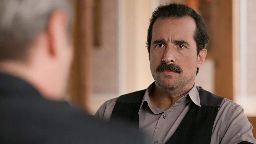 Φωτογραφία από την τηλεοπτική σειρά Grand Hotel.