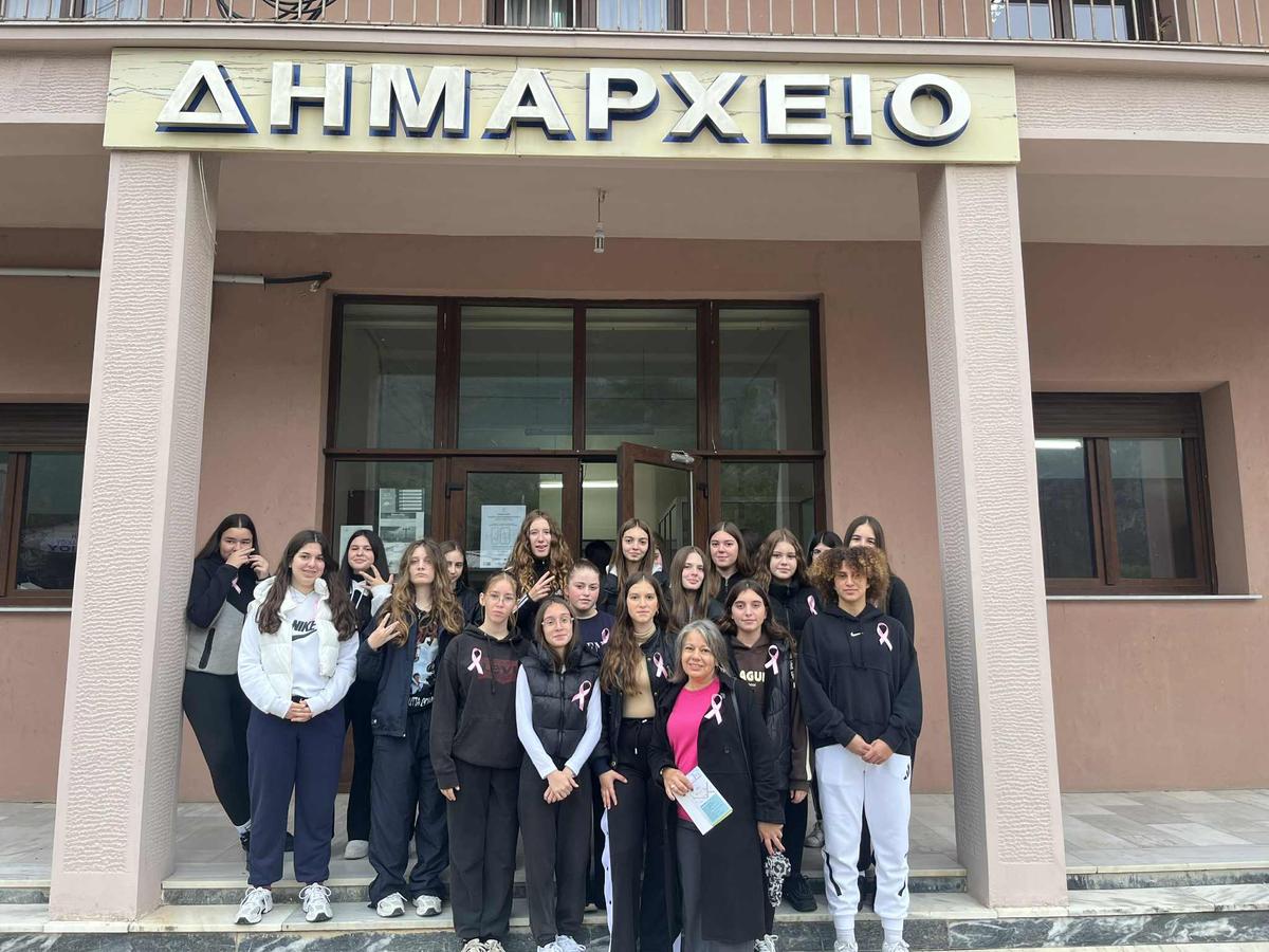 Προώθ.: Με επιτυχία ολοκληρώθηκε ο 3ος Περίπατος κατά του Καρκίνου του Μαστού στο Μουζάκι – “Περπατάμε μαζί για τη ζωή”