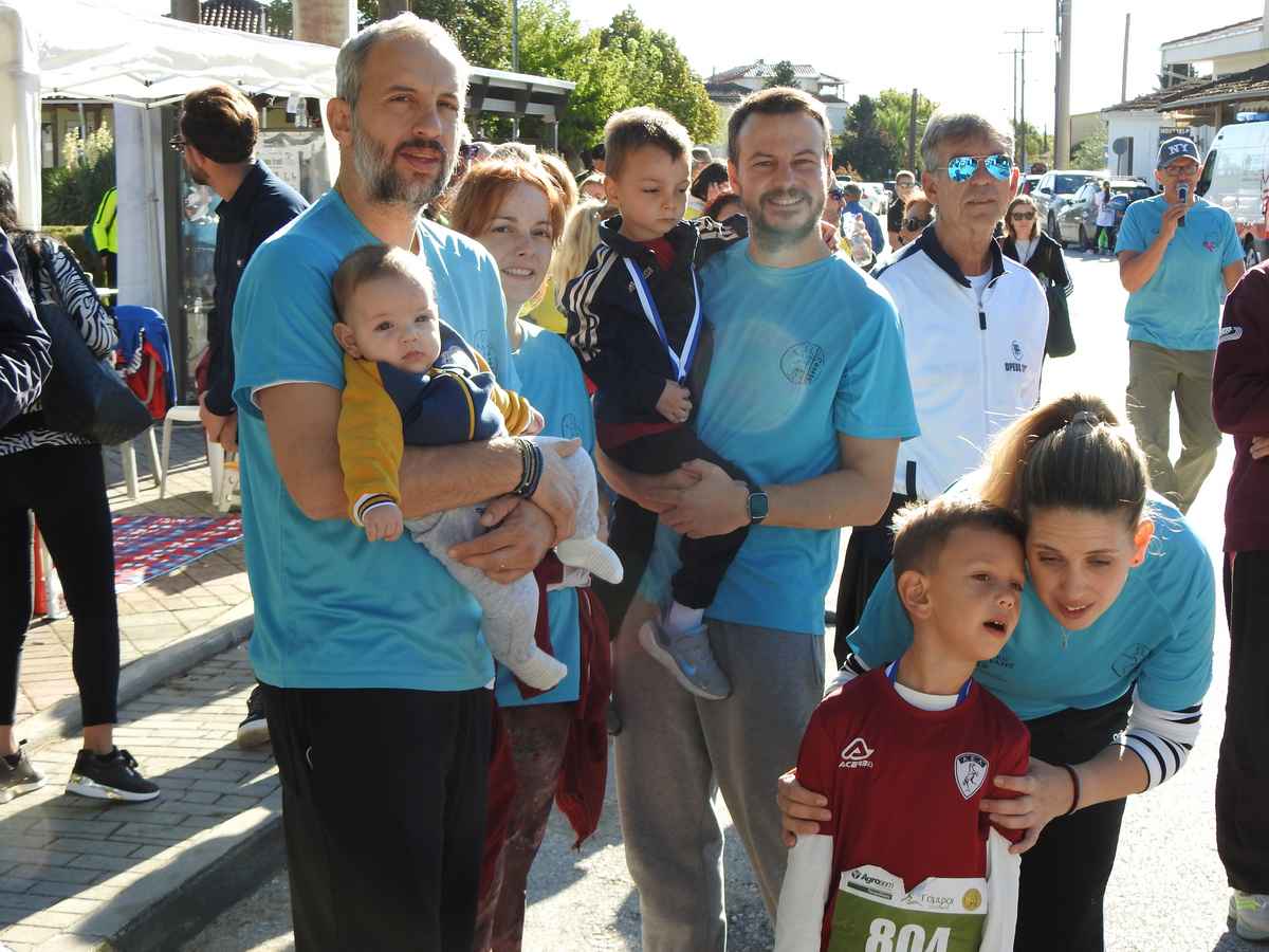 Προώθ.: Αθλητικό Γόμφοι