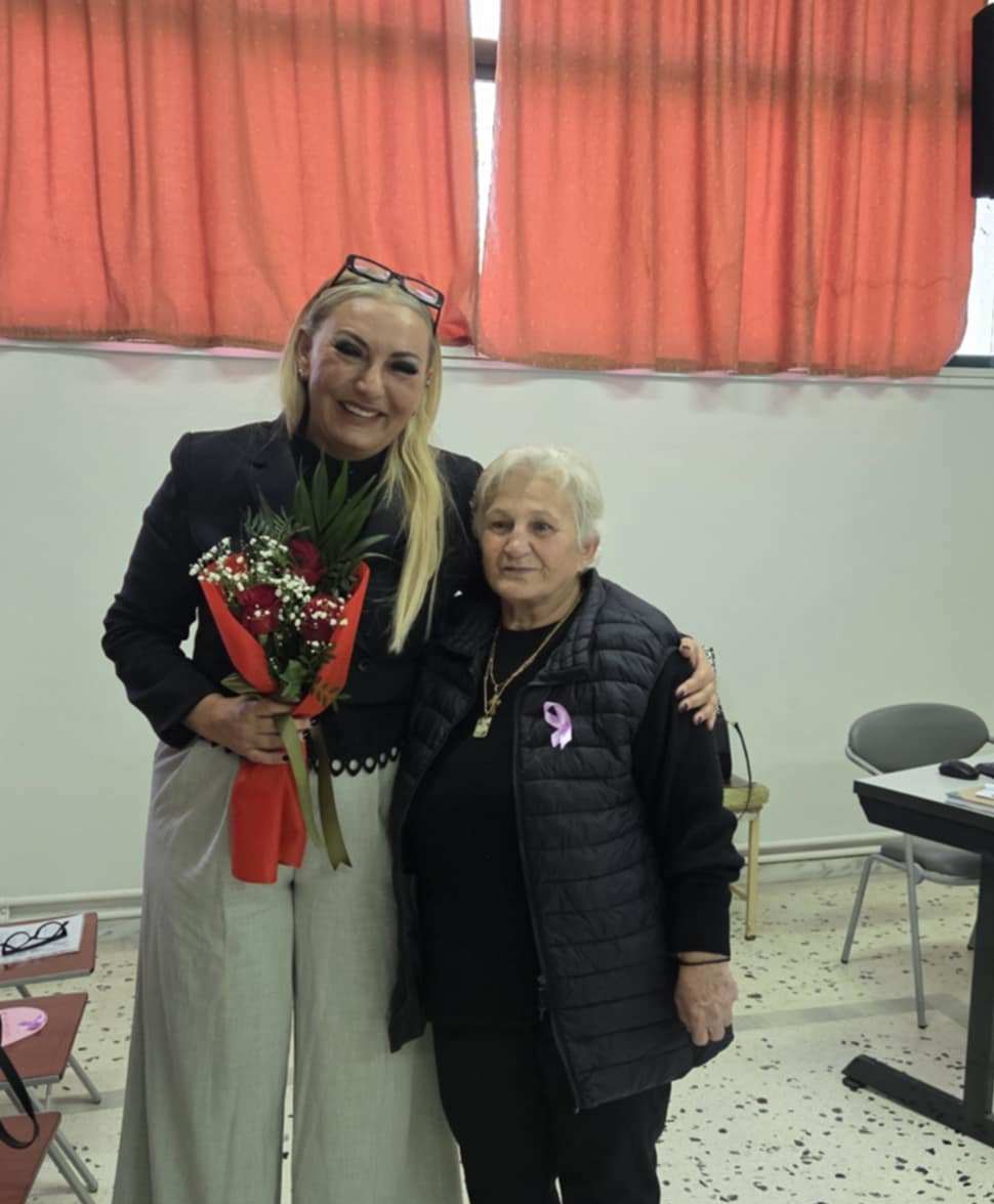 Ημερίδα πρόληψης καρκίνου μαστού στη Φαρκαδόνα με ομιλήτρια τη Μαρία Κανάρα