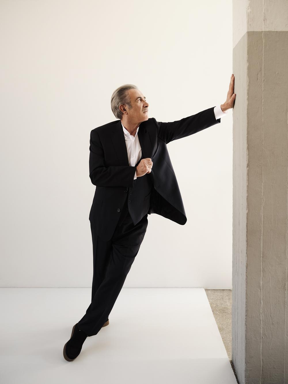 Ο Λάκης Λαζόπουλος επιστρέφει δυναμικά με το «Αλ Τσαντίρι Νιουζ» στο MEGA