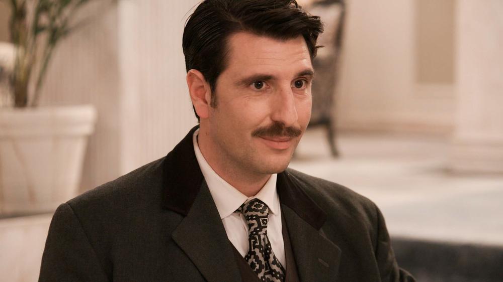 Σκηνή από τη σειρά Grand Hotel