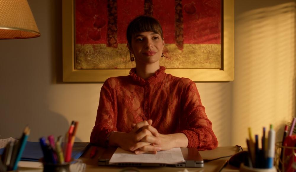 Στιγμιότυπο από το νέο επεισόδιο του HOTEL ELVIRA