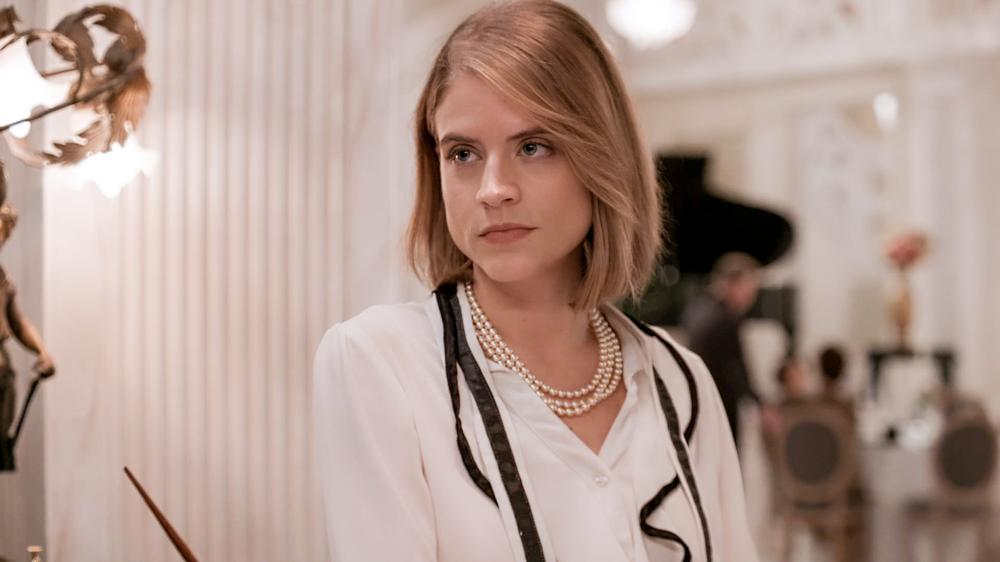 Grand Hotel: Η Αλίκη αιχμάλωτη και ο Ρήγας σε παράνοια 