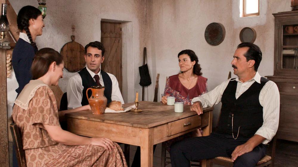 Σκηνή από τη σειρά Grand Hotel