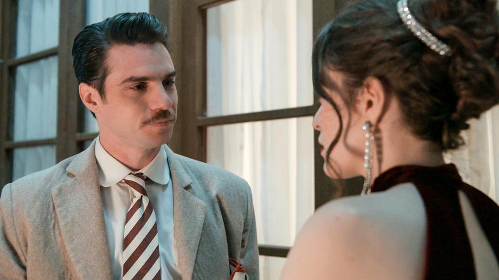 Σκηνή από τη σειρά Grand Hotel