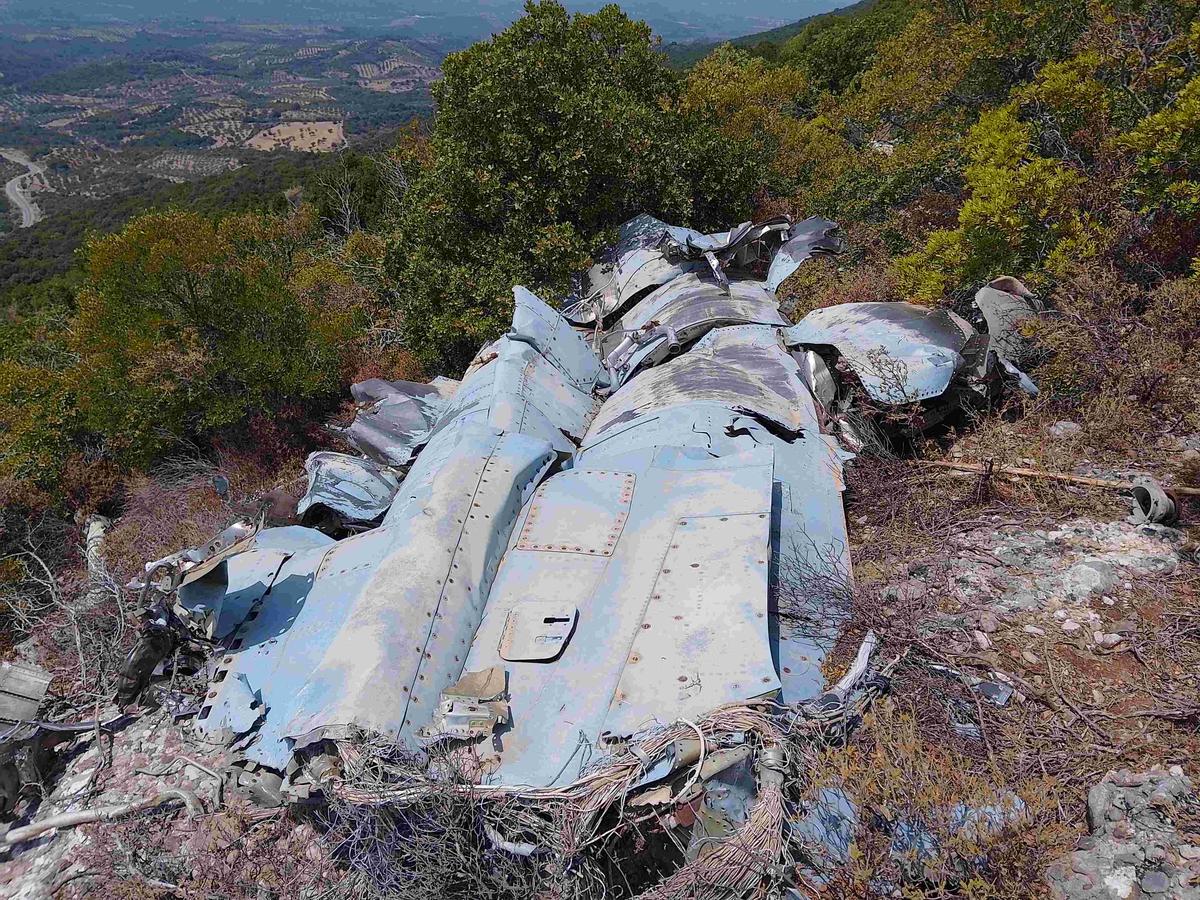 Newsletter: Στο φως μετά από 34 έτη αεροσκάφος της Γαλλικής Ναυτικής Αεροπορίας που κατέπεσε στην Μεσσηνία