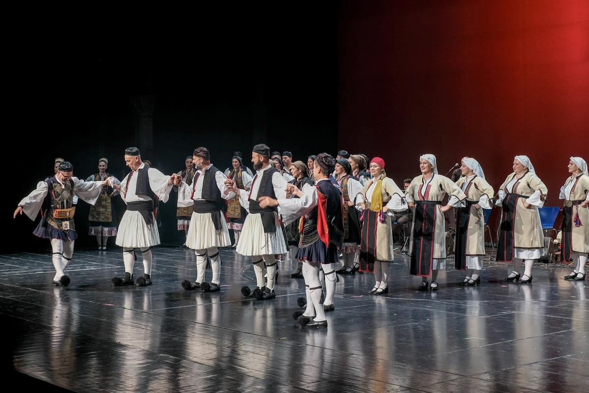 ΑΠΟ ΓΥΜΝΑΣΤΙΚΗ ΕΤΑΙΡΕΙΑ ΑΓΡΙΝΙΟΥ