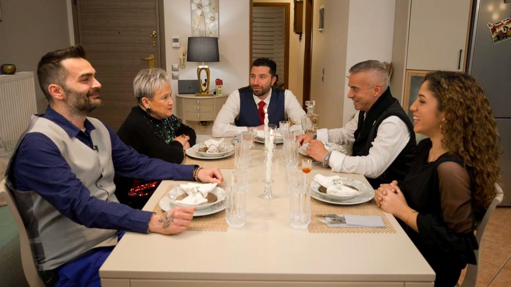 Οι οικοδεσπότες της εβδομάδας