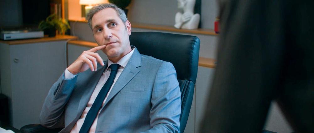 Σκηνή από τη σειρά Παιχνίδια Εκδίκησης