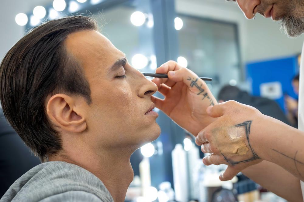 Στιγμές από τα γυρίσματα του YFSF