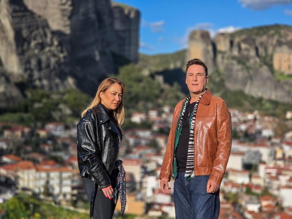 Πάσχα στα Μετέωρα με τον Χρήστο Νέζο και τη Μελίνα Ασλανίδου