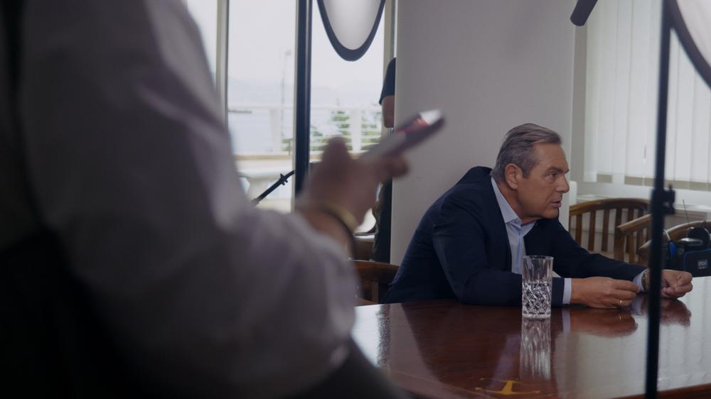 Στιγμιότυπο από το ντοκιμαντέρ Στο χιλιοστό