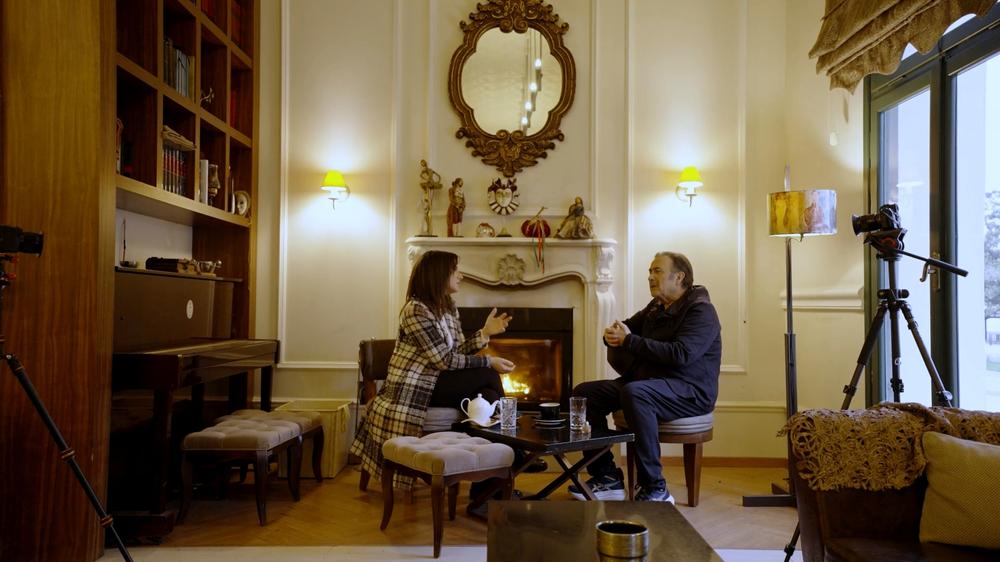 Οδοιπορικό στη ζωή του Λάκη Λαζόπουλου