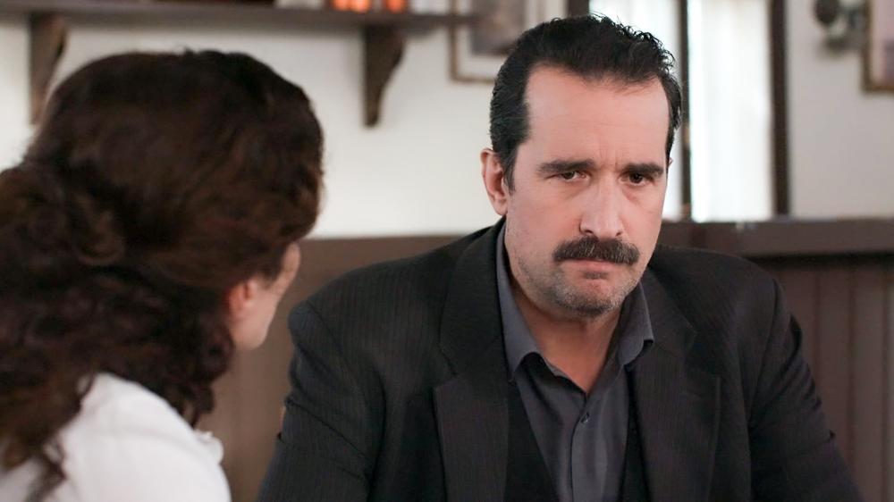 Ανατροπές στο Grand Hotel