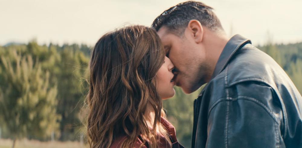 Φωτογραφία από τη σειρά Γιατί ρε πατέρα