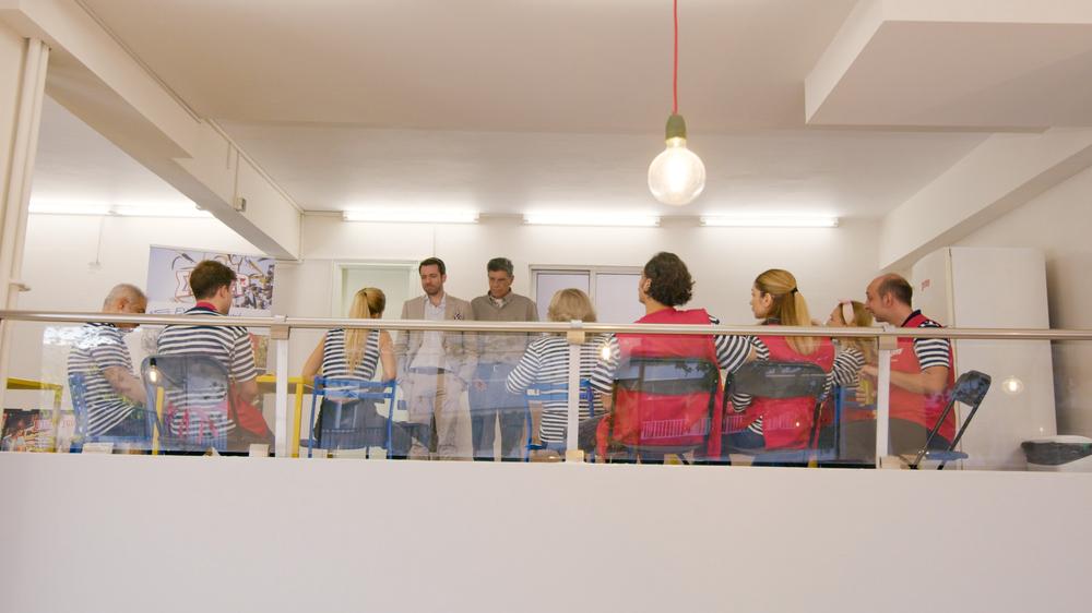 Σκηνή από το 6ο επεισόδιο της σειράς Σούπερ Ήρωες στον ΑΝΤ1