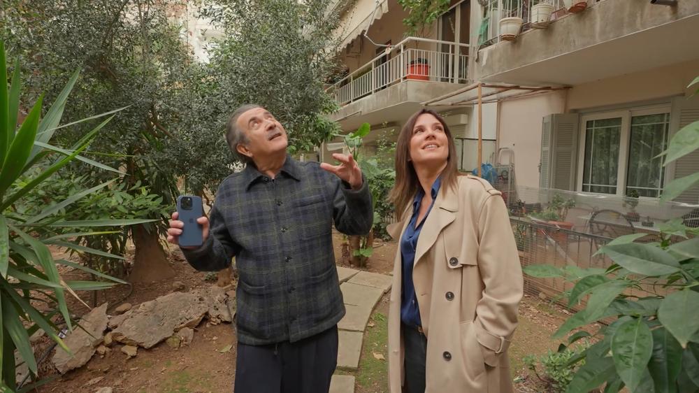 Ο Λάκης Λαζόπουλος σε μια προσωπική εξομολόγηση για την καριέρα του