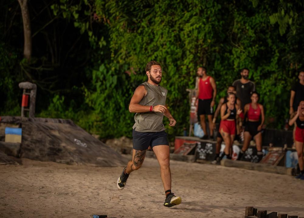 Στιγμιότυπο από το Survivor